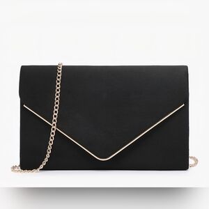 Elegant Black Clutch with Gold Chain